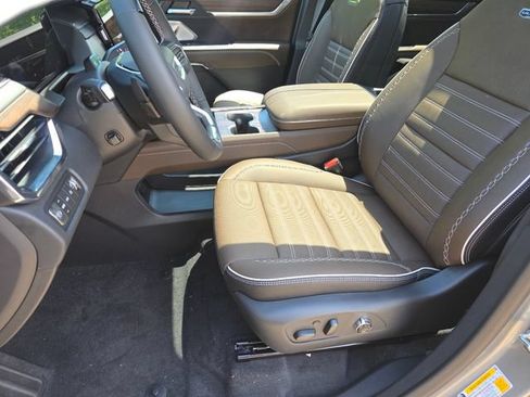 New 2026 GMC Acadia Denali Ultimate AWD/4WD image 24