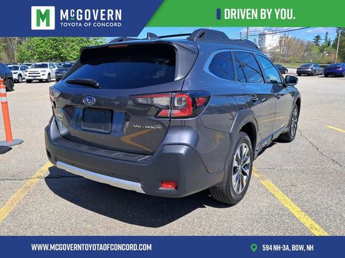 Used 2023 Subaru Outback Limited AWD/4WD image 3