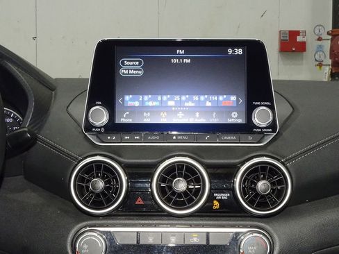 Used 2023 Nissan Sentra SV image 22