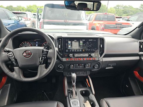 Certified 2026 Nissan Frontier PRO-4X w/ Pro Premium Package AWD/4WD image 12