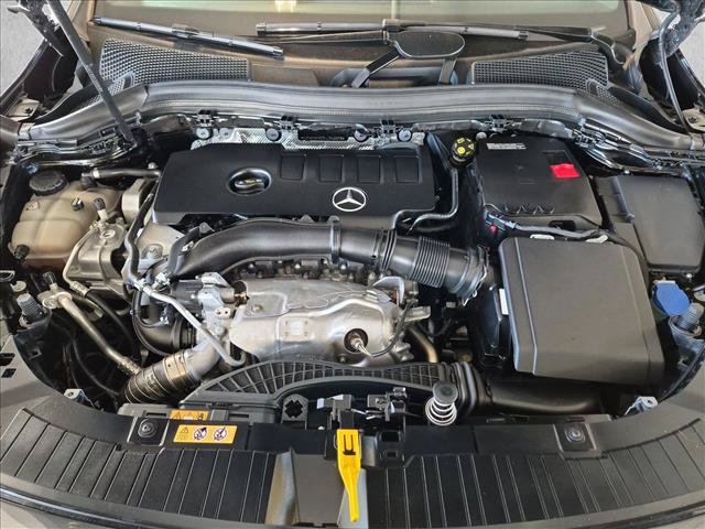 Used 2022 Mercedes-Benz GLA 250 4MATIC image 23