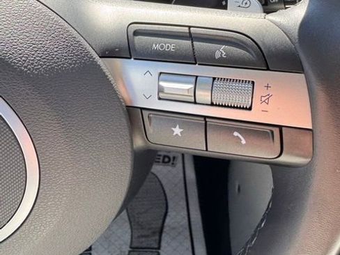 Used 2024 Hyundai Kona SEL image 27