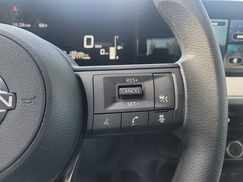 Certified 2025 Nissan Kicks SV FWD image 26
