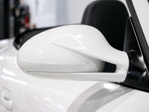 Used 2011 Porsche 911 Turbo image 40