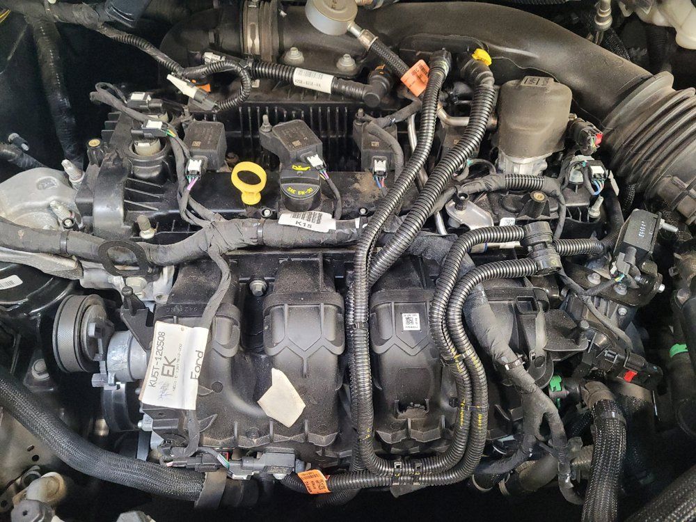 Used 2021 Ford Edge SE FWD image 30