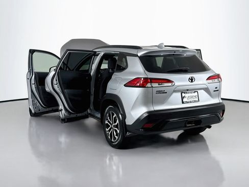 Used 2024 Toyota Corolla Cross AWD Hybrid image 24