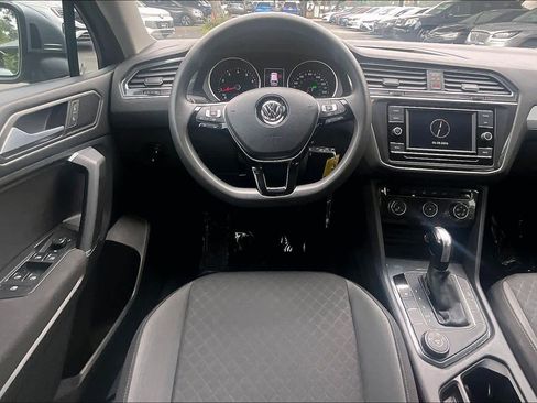 Used 2020 Volkswagen Tiguan S AWD/4WD image 6