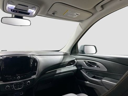 Used 2021 Chevrolet Traverse LT AWD/4WD image 24