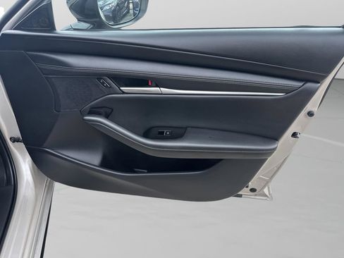 Used 2025 MAZDA MAZDA3 s image 13