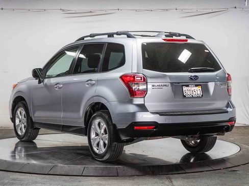 Used 2016 Subaru Forester 2.5i Premium AWD/4WD image 2