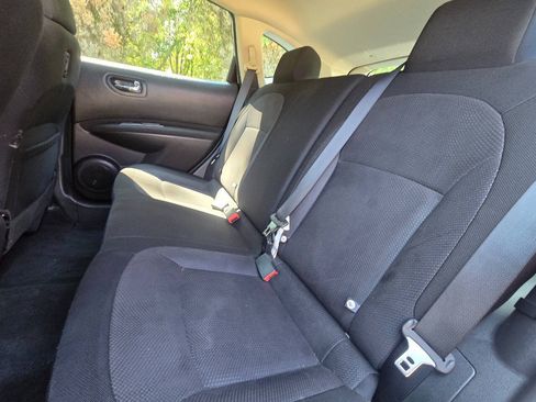 Used 2013 Nissan Rogue S AWD/4WD image 33