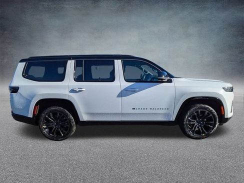 New 2026 Jeep Grand Wagoneer Summit w/ Premium Group III AWD/4WD image 2