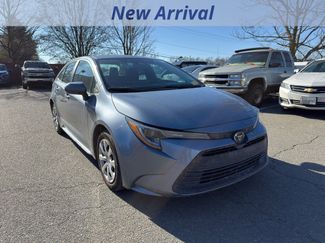 Used 2024 Toyota Corolla LE video 2