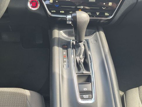 Used 2021 Honda HR-V EX image 24