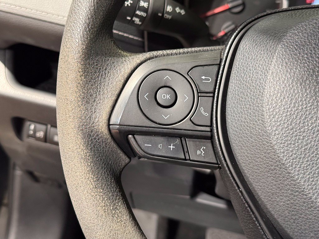 Used 2020 Toyota RAV4 XLE w/ All Weather Liner Package AWD/4WD image 23