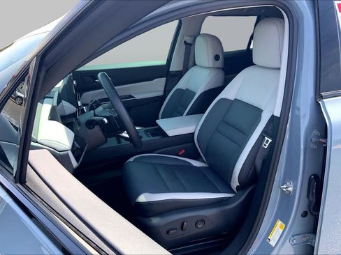 Used 2024 Honda Prologue Touring image 7