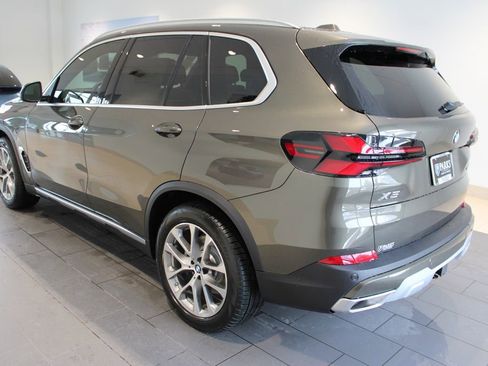 New 2026 BMW X5 xDrive40i w/ Climate Comfort Package image 30