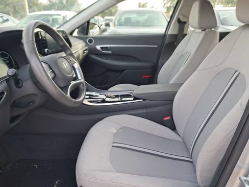 Used 2020 Hyundai Sonata SEL w/ Convenience Package FWD image 5