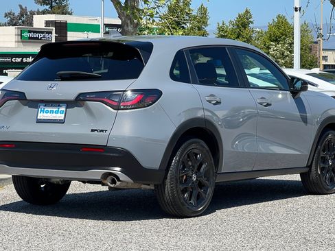 Certified 2024 Honda HR-V Sport image 8