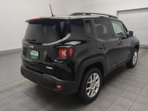 Used 2022 Jeep Renegade Latitude image 9