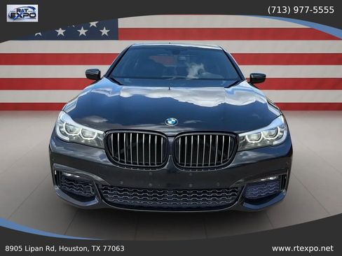 Used 2018 BMW 740i RWD image 3