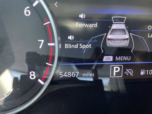 Used 2024 Nissan Sentra SV FWD image 12