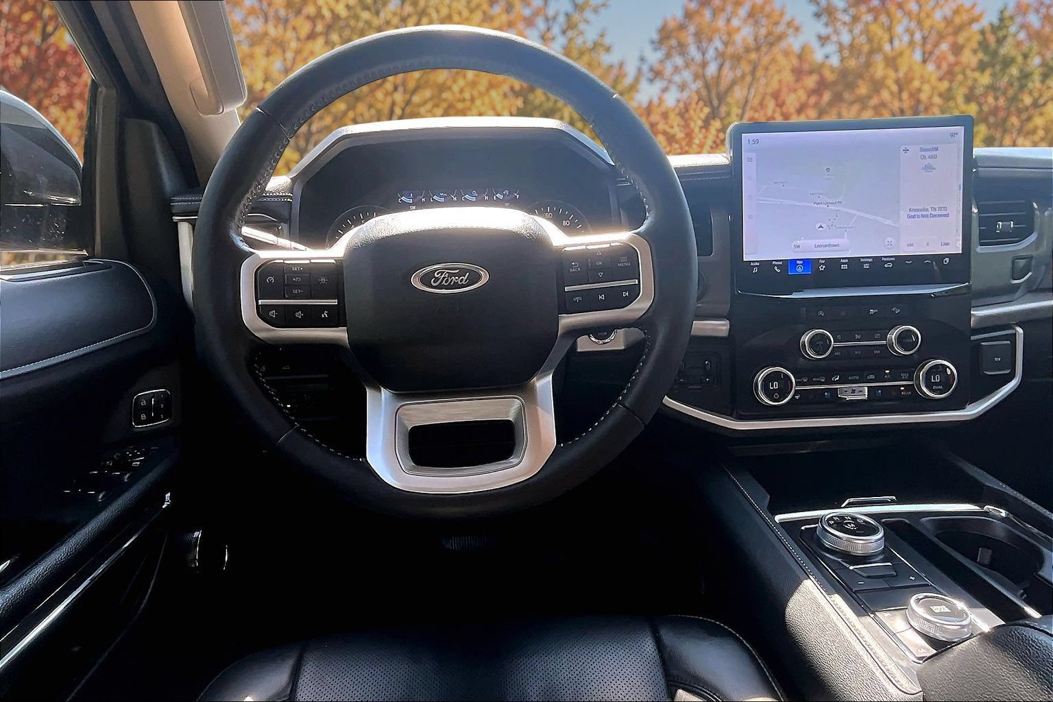 Certified 2024 Ford Expedition XLT AWD/4WD image 6