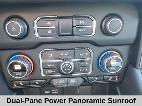 Used 2023 Chevrolet Tahoe RST w/ Luxury Package image 10