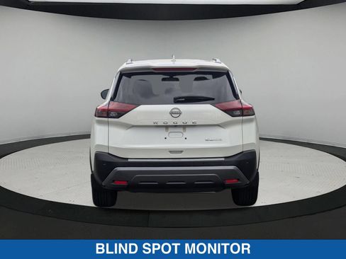 Used 2023 Nissan Rogue SL AWD/4WD image 5