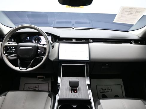 Used 2025 Land Rover Range Rover Velar Dynamic SE AWD/4WD image 13