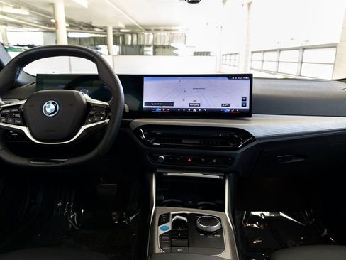 Certified 2025 BMW i4 eDrive40 image 11