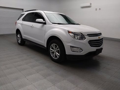 Used 2017 Chevrolet Equinox LT w/ Convenience Package image 13