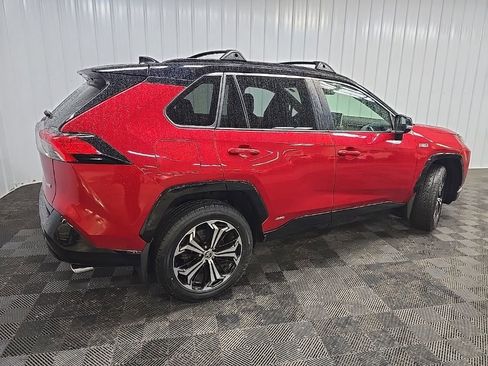Used 2022 Toyota RAV4 XSE w/ Weather Package AWD/4WD image 3