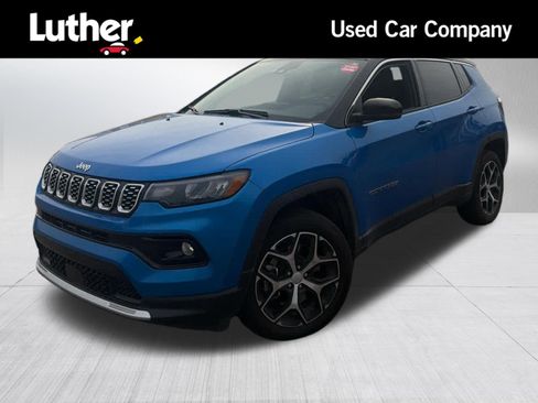 Used 2024 Jeep Compass Limited AWD/4WD image 1