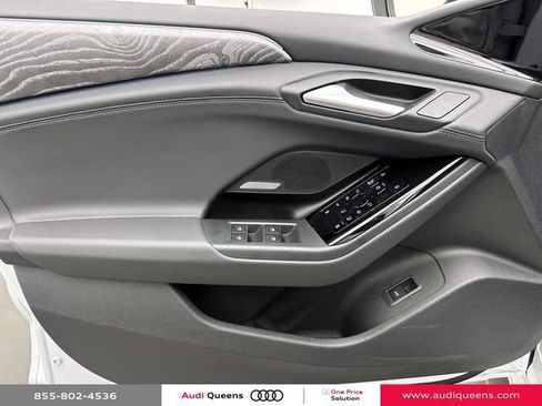 Used 2025 Audi A6 e-tron Premium Plus w/ Premium Plus AWD/4WD image 18