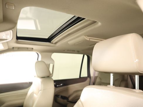 Used 2020 GMC Yukon SLT w/ Open Road Package image 18