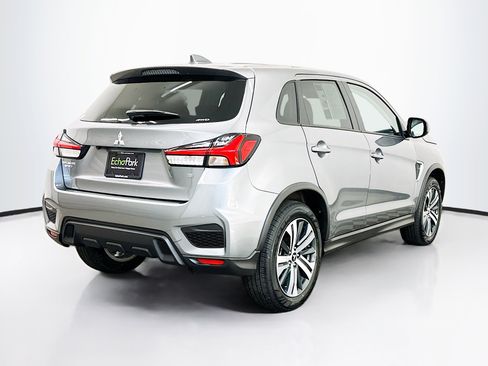 Used 2025 Mitsubishi Outlander Sport SE image 9
