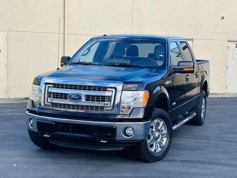 Used 2013 Ford F150 XLT w/ XLT Chrome Pkg image 3