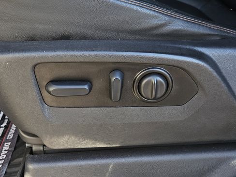 Used 2022 GMC Sierra 2500 AT4 w/ AT4 Preferred Package image 27