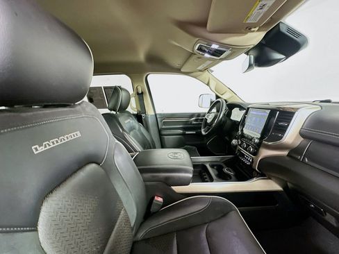 Used 2019 RAM 1500 Laramie RWD image 29