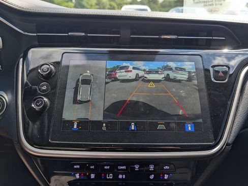 Used 2023 Chevrolet Bolt EUV Premier w/ Sun & Sound Package FWD image 27