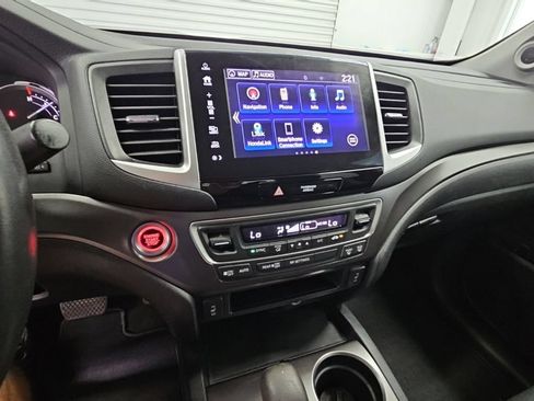 Used 2017 Honda Ridgeline RTL-T image 13