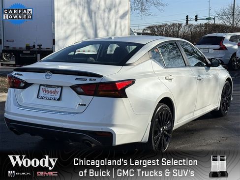 Used 2022 Nissan Altima 2.5 SR w/ Midnight Edition Package image 8