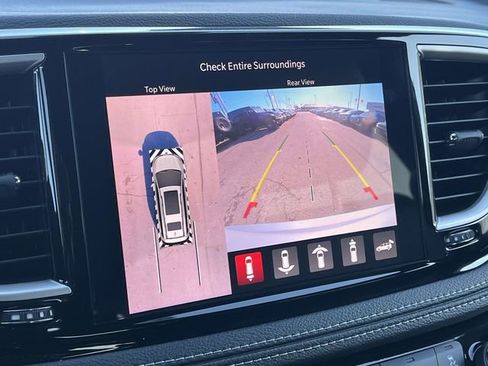 New 2026 Chrysler Pacifica Select image 22