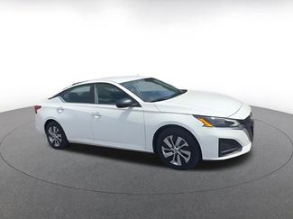 Used 2024 Nissan Altima 2.5 S video 2