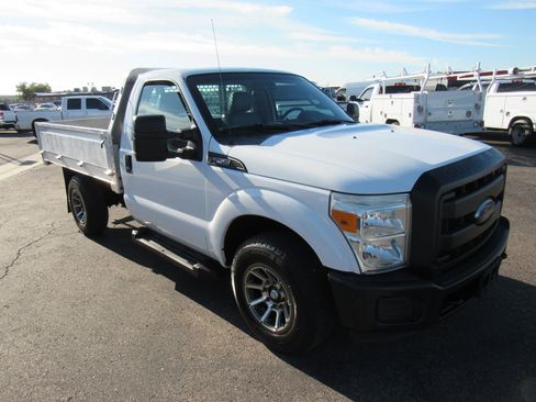 Used 2014 Ford F250 XL image 4