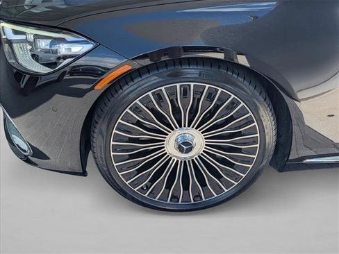 Used 2024 Mercedes-Benz Maybach S 580 4MATIC image 26