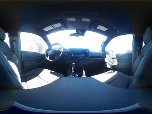 Used 2026 Nissan Frontier SV w/ All-Weather Content Package image 37