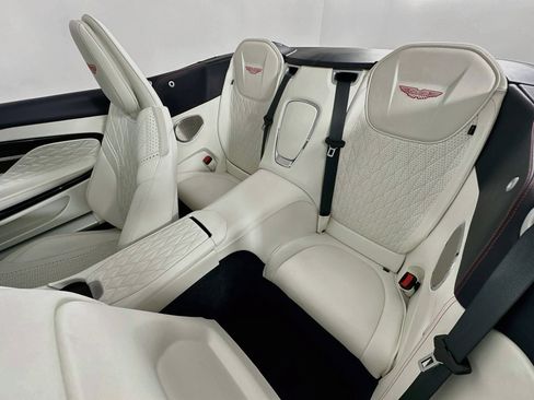 Used 2024 Aston Martin DB12 Convertible RWD image 27