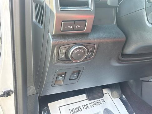 Used 2020 Ford F150 Lariat w/ Equipment Group 502A Luxury AWD/4WD image 27